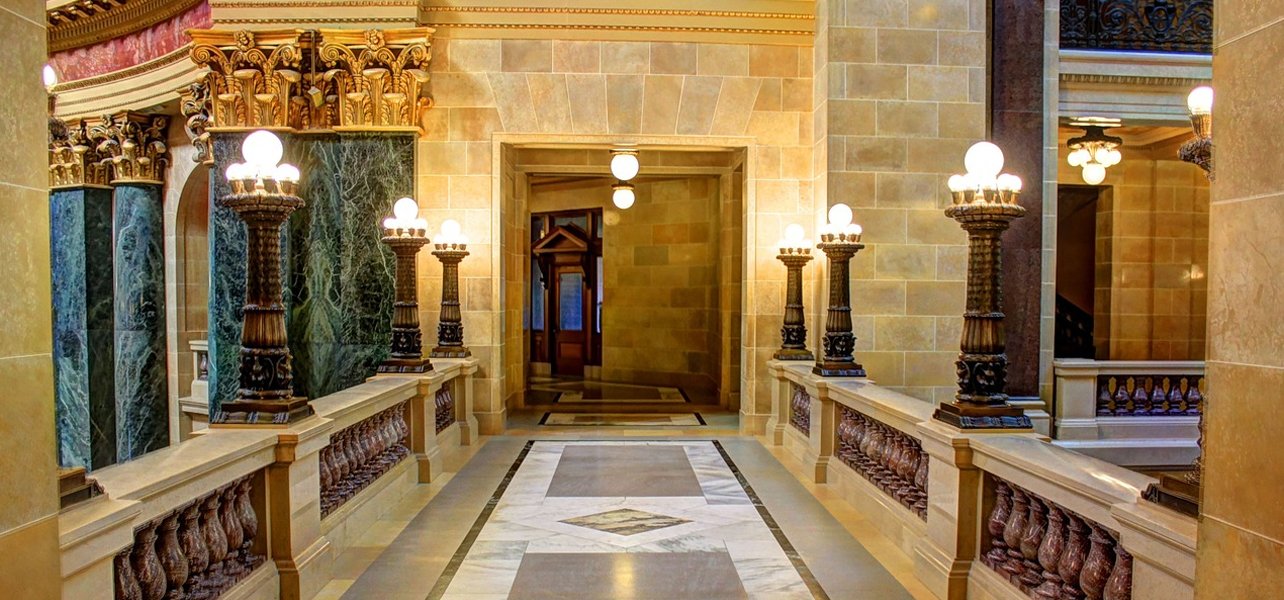 Paris International Hotel